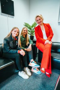 Nicole Mutschke mit den Formula1 Twins