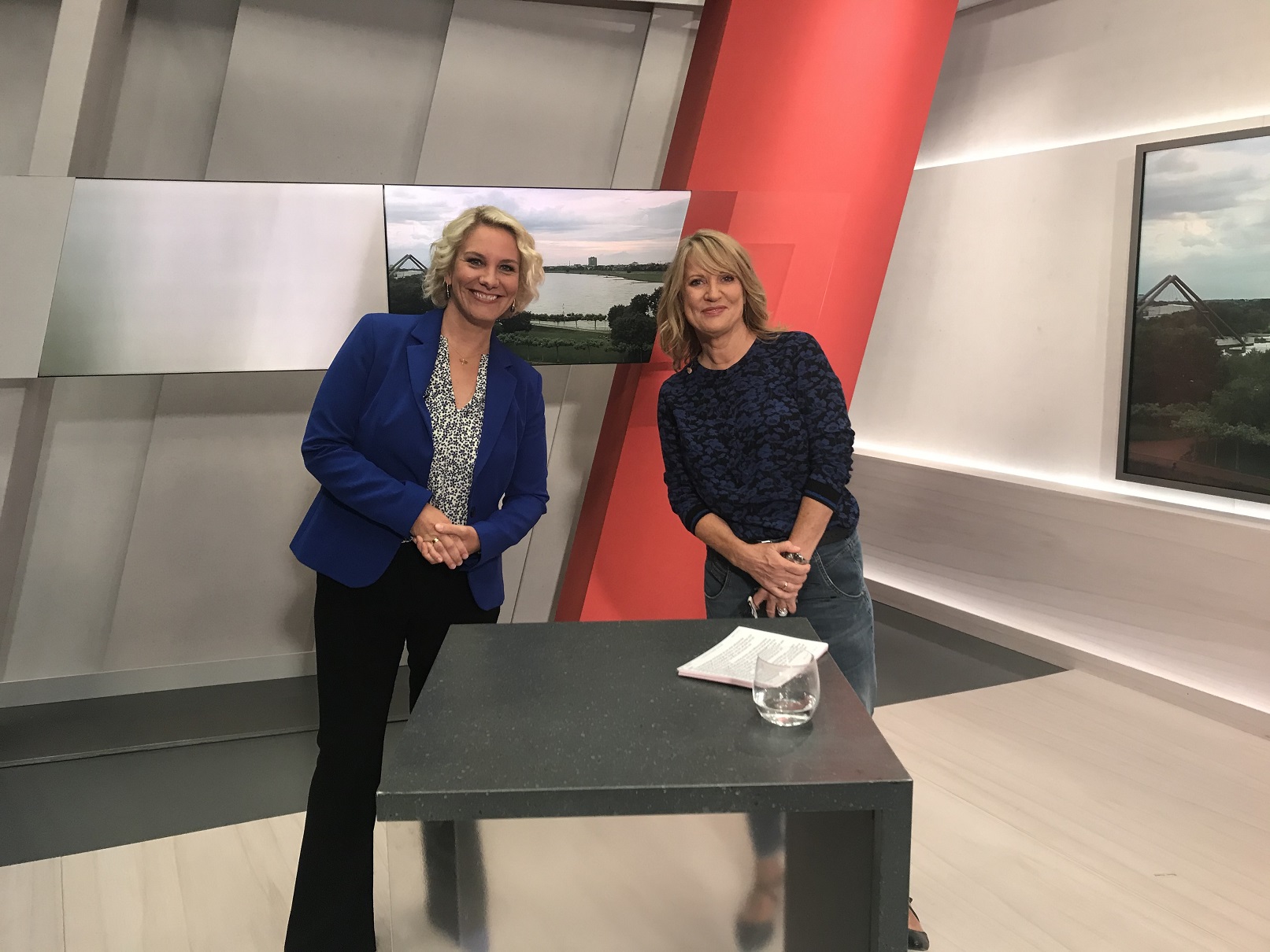 Nicole Mutschke Kanzlei Experte Anwalt TV corona wdr lokalzeit fernsehen