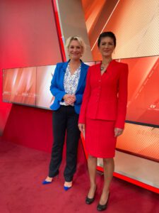 Nicole Mutschke sterntv rtl experte anwalt wagenknecht