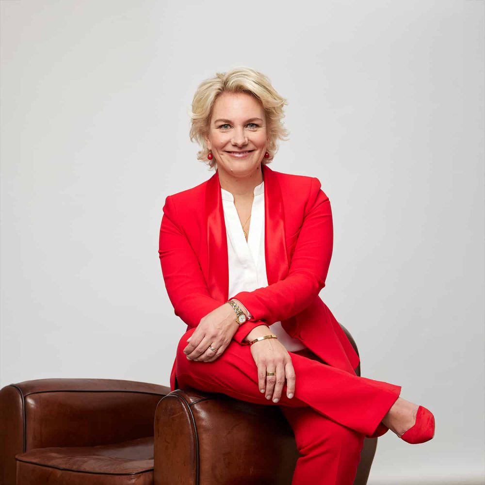 Nicole Mutschke Fachanwältin für Bank- und Kapitalmarktrecht und Arbeitsrecht Kanzlei Mutschke Rechtsanwaltskanzlei Düsseldorf Bielefeld